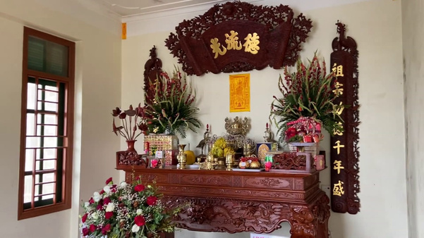 Cách bài trí hoa tươi đúng phong thủy giúp thu hút năng lượng tốt cho gia đình (Nguồn: Internet)